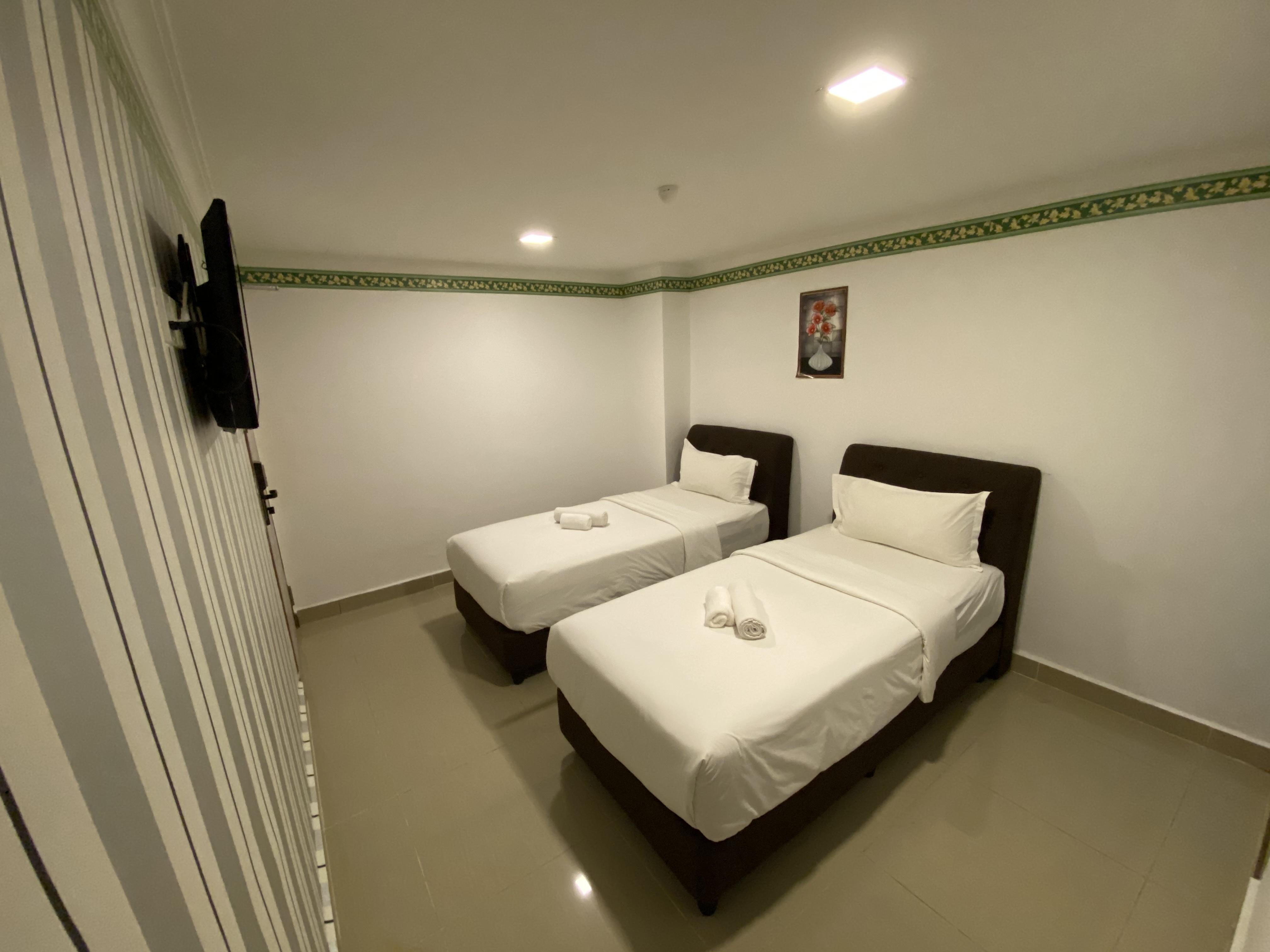 Shobi Hotel Johor Bahru Near Ciq Jb Esterno foto